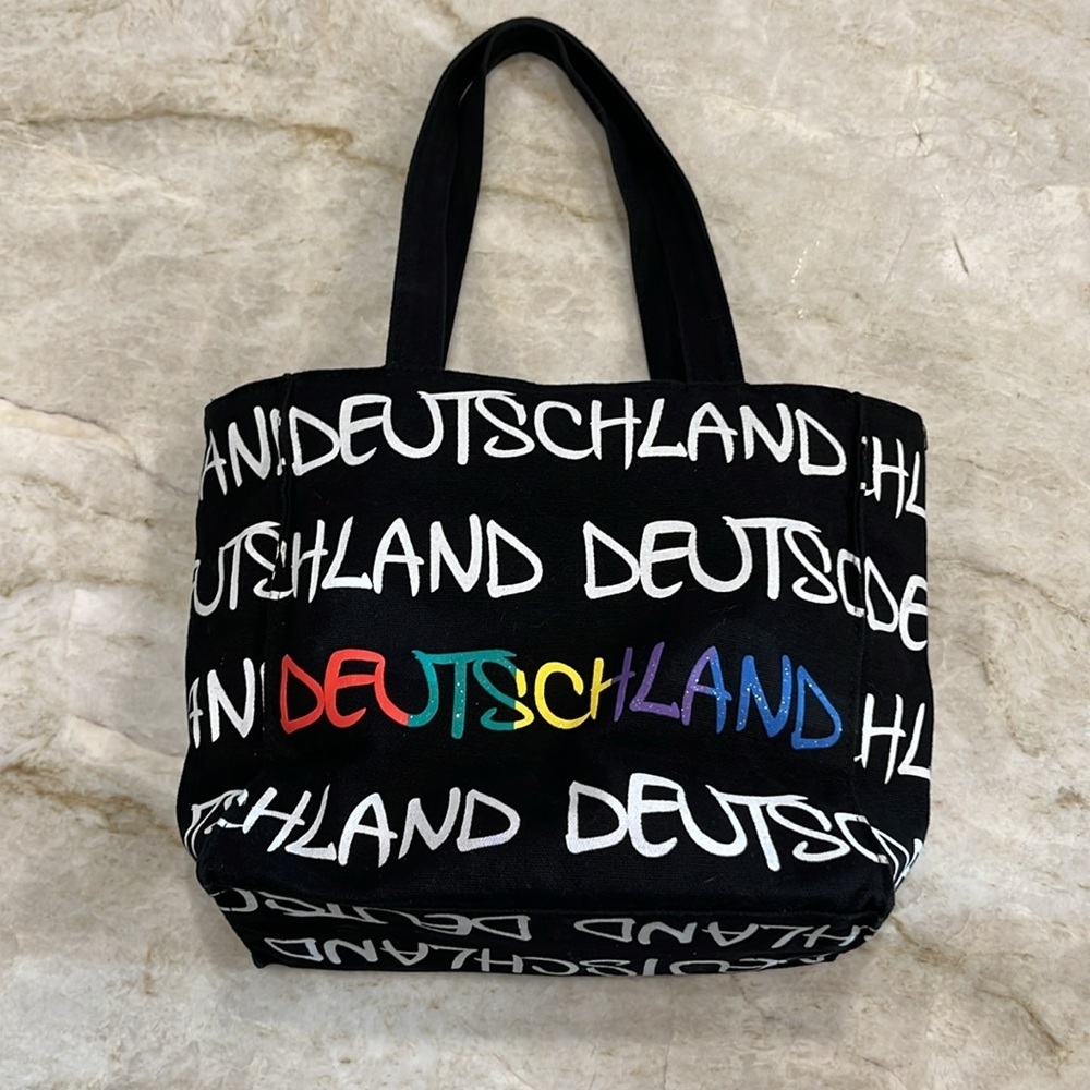 Robin Ruth‎ | Deutschland Canvas Bag Small | Black / Multi | 9x10x4